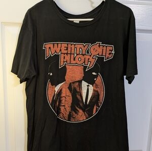 Black Twenty One Pilots "Blurryface era" t-shirt